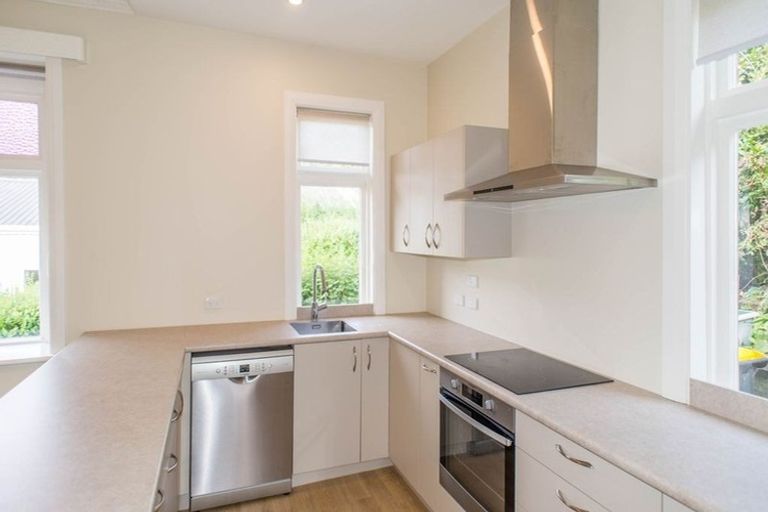 Photo of property in 5 Lees Street, Dunedin Central, Dunedin, 9016