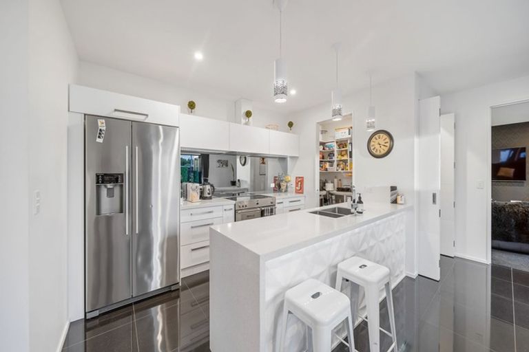 Photo of property in 214 Burwood Road, Burwood, Christchurch, 8083