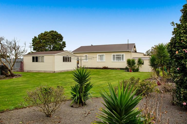 Photo of property in 19 Kapuni Street, Manaia, 4612