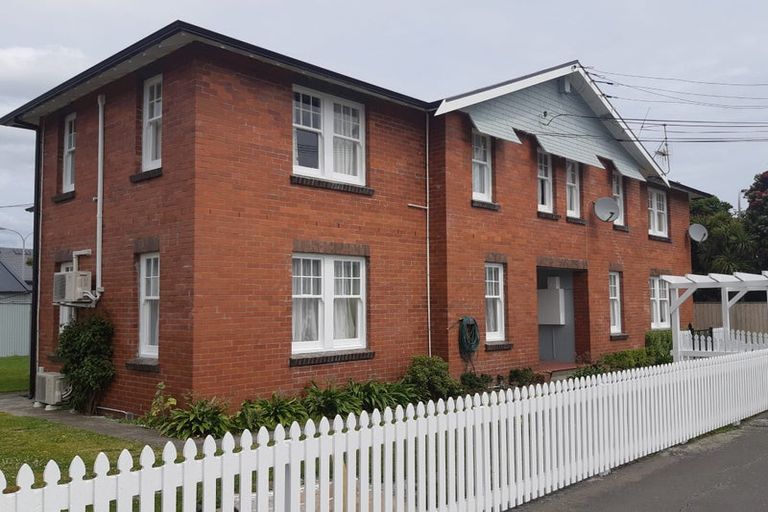 Photo of property in 56 Richmond Street, Petone, Lower Hutt, 5012