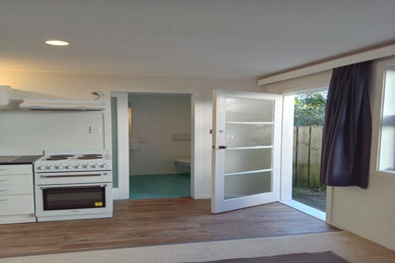 Photo of property in 4 Trelissick Crescent, Ngaio, Wellington, 6035