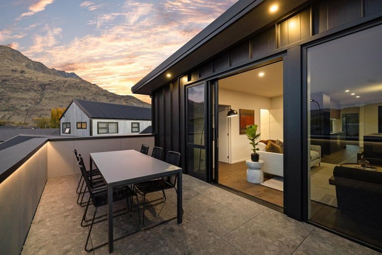 Photo of property in 9 Walton Way, Lower Shotover, Queenstown, 9304
