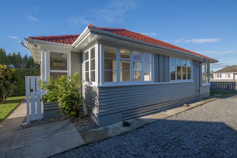Photo of property in 182 Langdons Road, Northcote, Christchurch, 8052