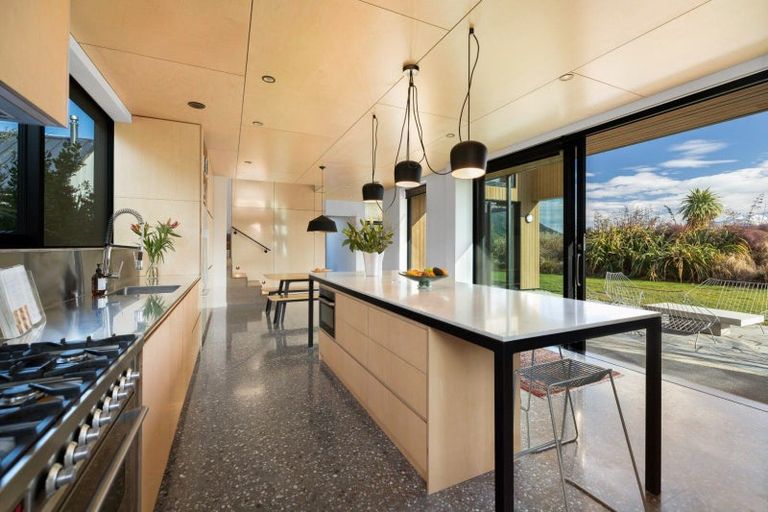 Photo of property in 3 Torridon Court, Jacks Point, Queenstown, 9371