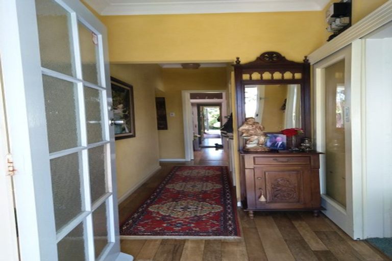 Photo of property in 1/17 Waterhouse Street, Taradale, Napier, 4112