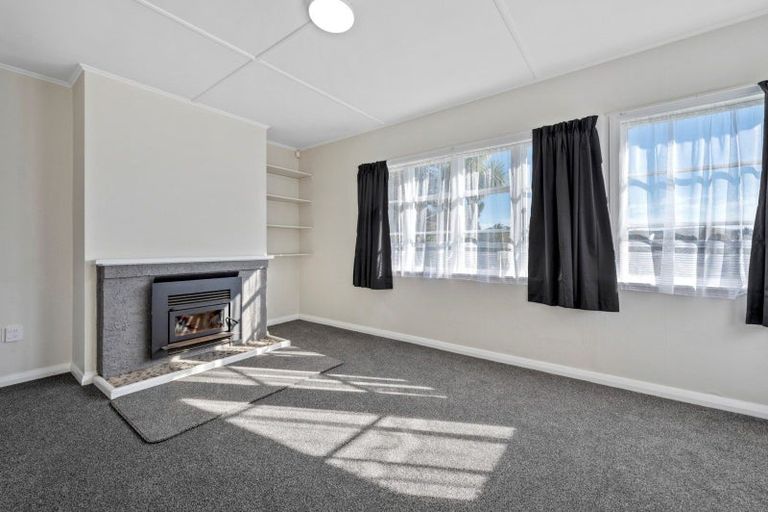 Photo of property in 18 Wallace Crescent, Glenholme, Rotorua, 3010
