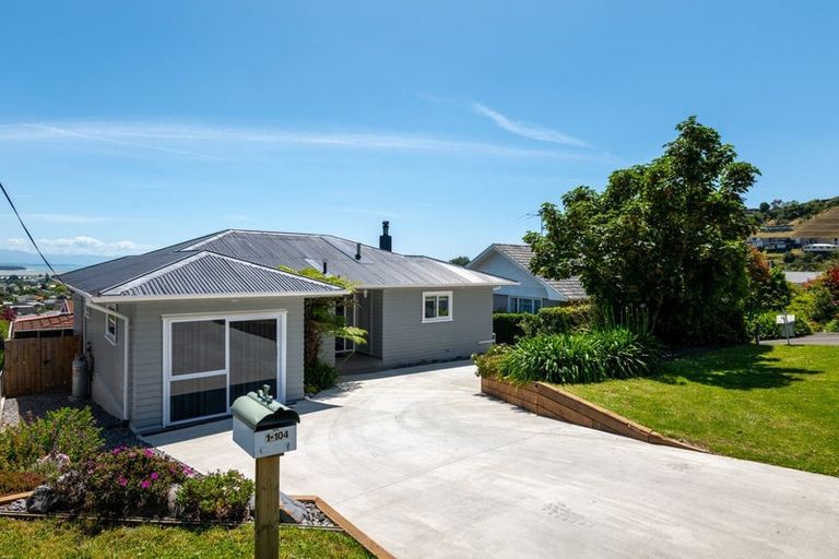 Photo of property in 1/104 The Ridgeway, Stoke, Nelson, 7011