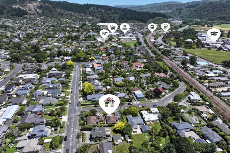 Photo of property in 2b Terminus Street, Silverstream, Upper Hutt, 5019