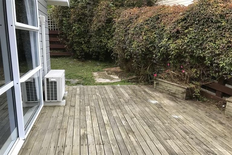 Photo of property in 17 The Companionway, Whitby, Porirua, 5024