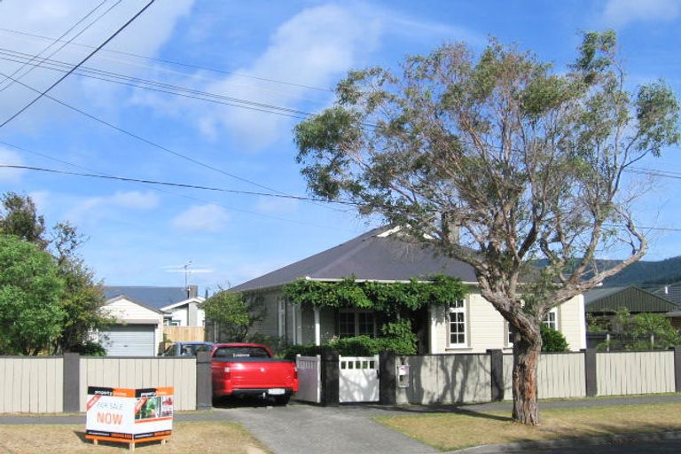 Photo of property in 7 Sandford Street, Trentham, Upper Hutt, 5018