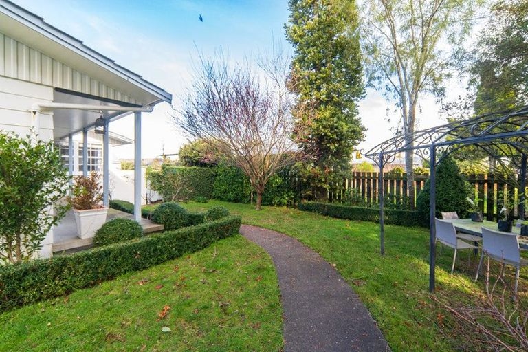 Photo of property in 73 Morrow Avenue, St Andrews, Hamilton, 3200