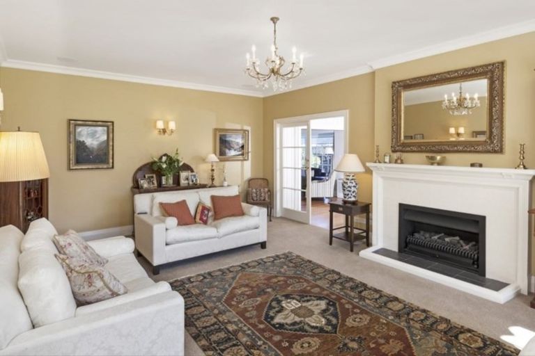 Photo of property in 52 Holmwood Road, Merivale, Christchurch, 8014