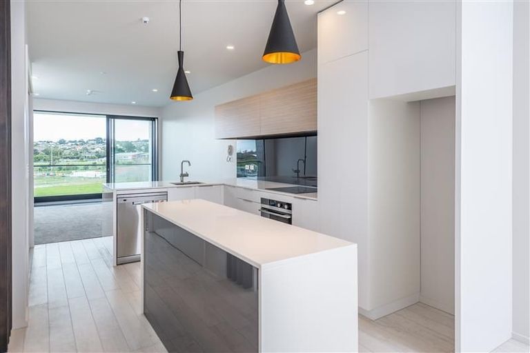 Photo of property in 24/4 Stables Lane, Silverdale, 0932