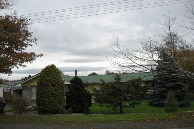 Photo of property in 5 Ann Street, Balclutha, 9230