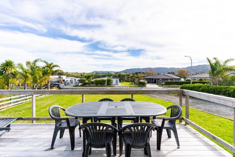 Photo of property in 13 Jack Boyd Drive, Mangawhai Heads, Mangawhai, 0573