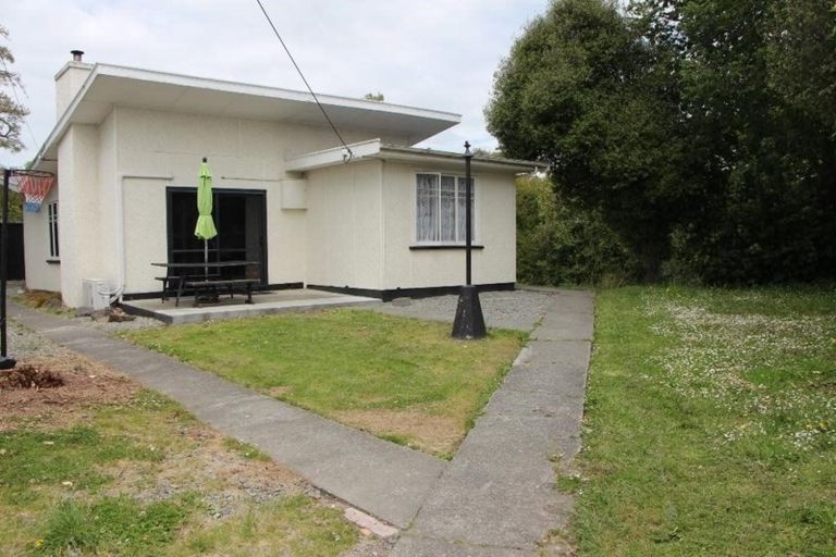 Photo of property in 140 Selwyn Street, Waimataitai, Timaru, 7910