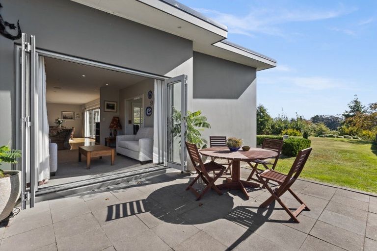 Photo of property in 14 Spur Road, Havelock North, 4130