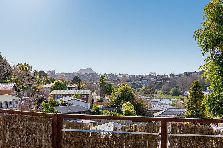 Photo of property in 66 Coopers Road, Gate Pa, Tauranga, 3112