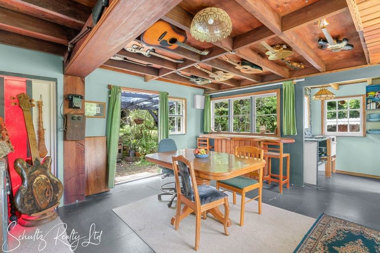 Photo of property in 249 Mountain Road, Maungaturoto, 0587