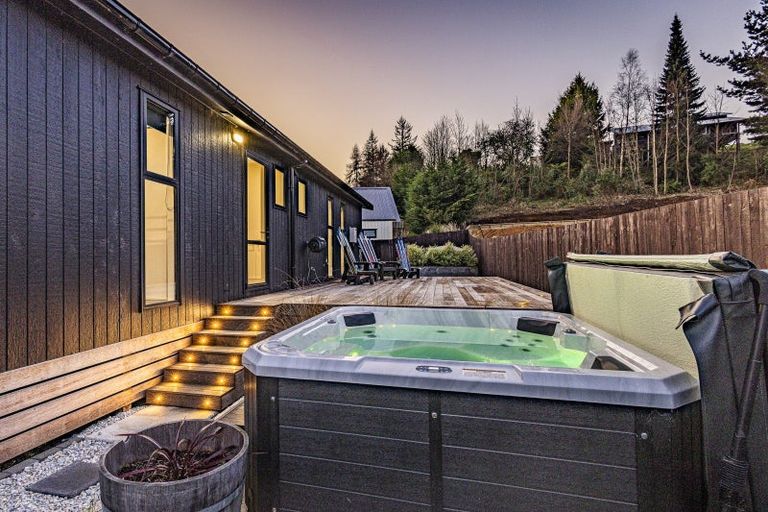 Photo of property in 25 Miro Park Lane, Ohakune, 4625