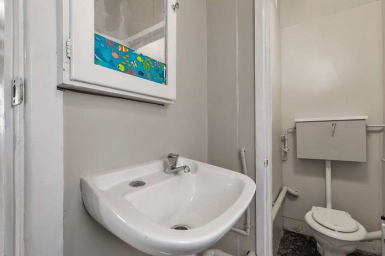 Photo of property in 2a Bute Place, Aramoho, Whanganui, 4500