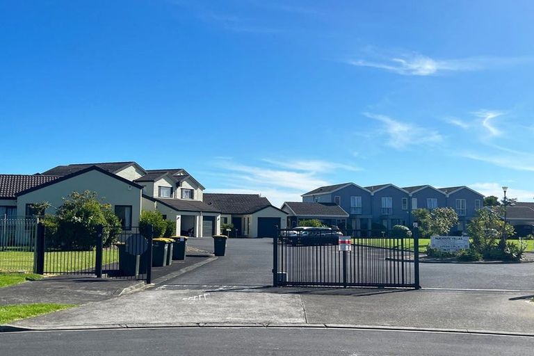 Photo of property in 7/18 Alicante Avenue, Hillpark, Auckland, 2102