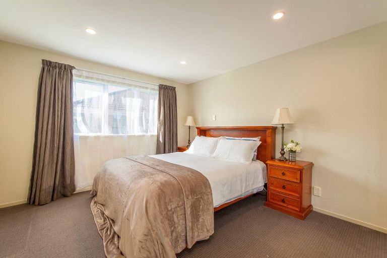 Photo of property in 150 Aberdeen Road, Campbells Bay, Auckland, 0620