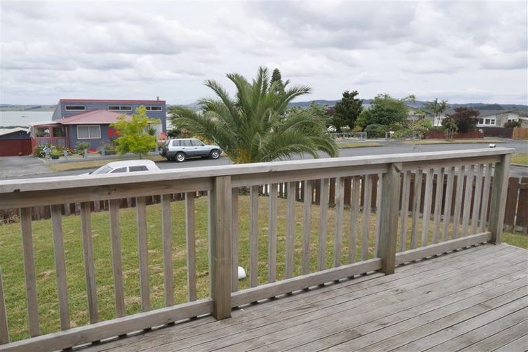 Photo of property in 33 West View Crescent, Onerahi, Whangarei, 0110