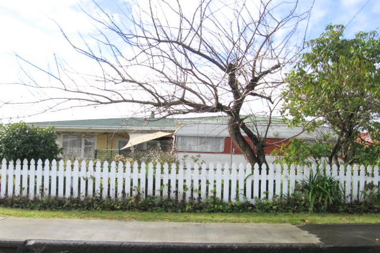 Photo of property in 206 Galway Place, Mayfair, Hastings, 4122