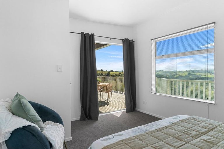 Photo of property in 129 Petley Road, Paparoa, 0571