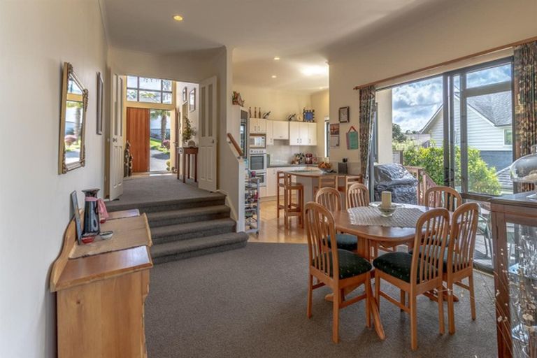 Photo of property in 3 Ashburn Close, Orewa, 0931