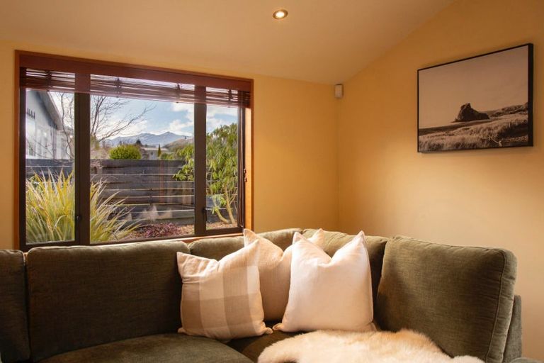 Photo of property in 48 Riverside Road, Frankton, Queenstown, 9300