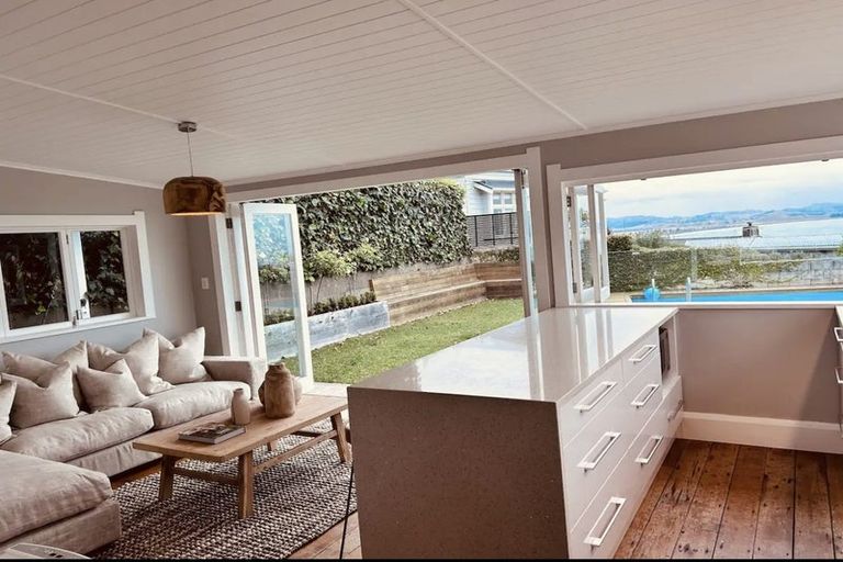 Photo of property in 27a Goldsmith Road, Hospital Hill, Napier, 4110