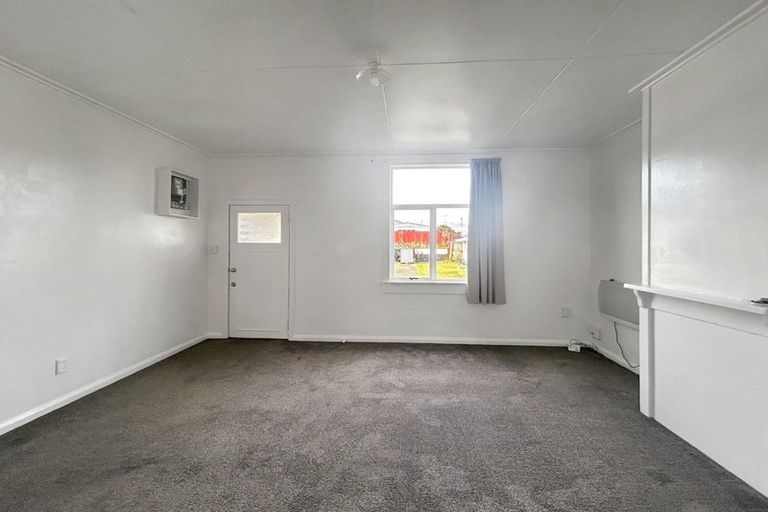 Photo of property in 5 Gilmour Street, Gonville, Wanganui, 4501