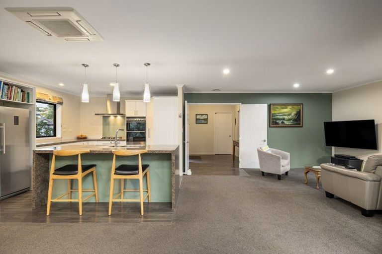 Photo of property in 153 Oteki Park Drive, Welcome Bay, Tauranga, 3112