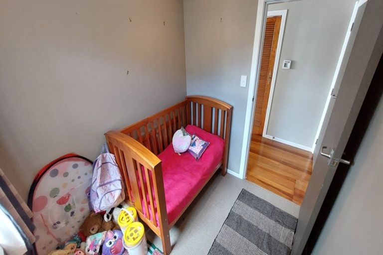 Photo of property in 99 Parkvale Road, Karori, Wellington, 6012