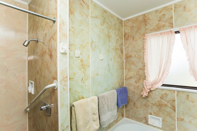 Photo of property in 30 Kipling Road, Te Karaka, 4022