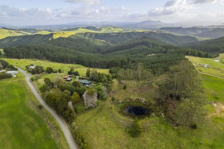 Photo of property in 210 Milne Road, Purua, Whangarei, 0172
