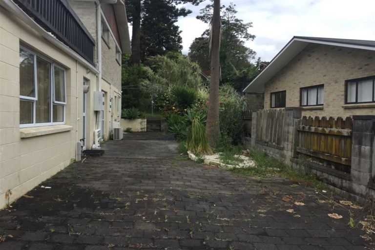 Photo of property in 133 Hutchinsons Road, Bucklands Beach, Auckland, 2014