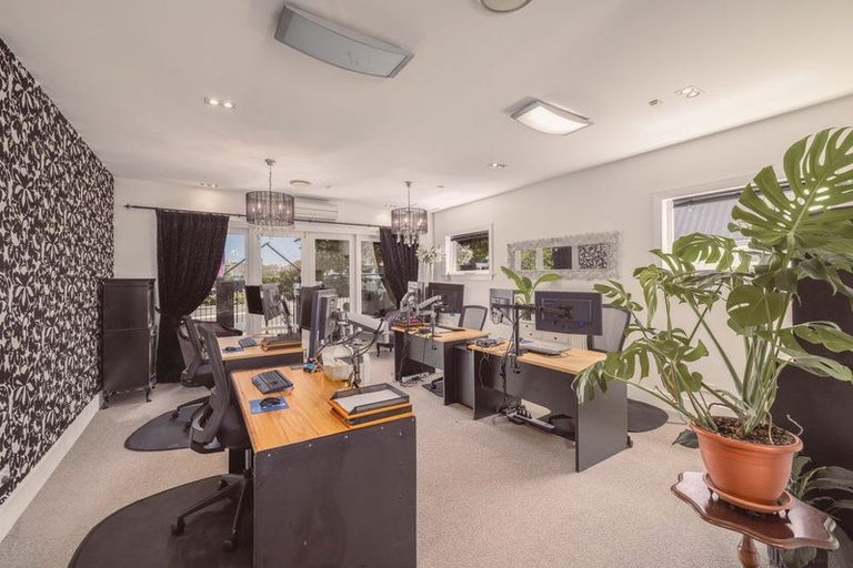 Photo of property in 392 Papanui Road, Strowan, Christchurch, 8052