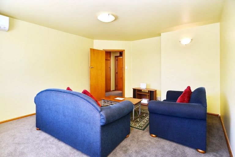 Photo of property in 3/1012 Colombo Street, St Albans, Christchurch, 8014