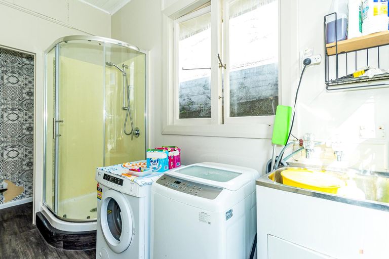 Photo of property in 17 Nelson Terrace, Seaview, Timaru, 7910