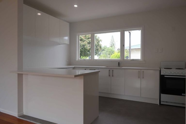 Photo of property in 419 Massey Road, Mangere East, Auckland, 2024