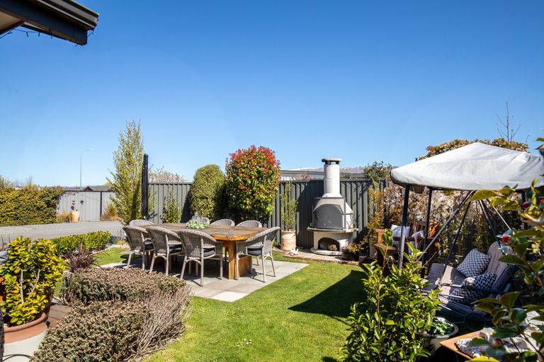 Photo of property in 23 Albert Drive, Clyde, 9330