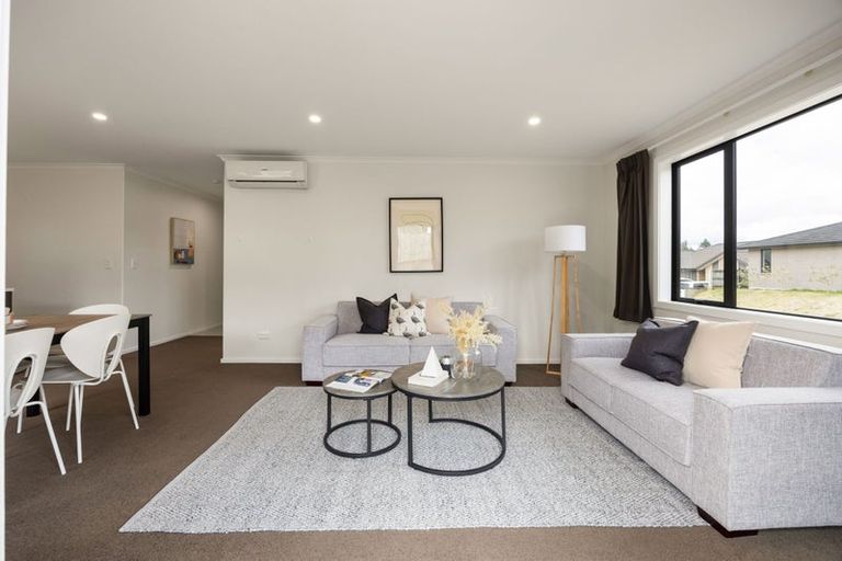 Photo of property in 256 Dixon Road, Fitzroy, Hamilton, 3206