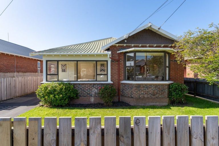 Photo of property in 267 Macandrew Road, Forbury, Dunedin, 9012