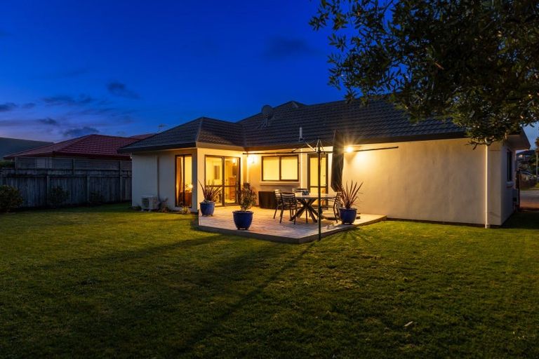 Photo of property in 94 Weggery Drive, Waikanae Beach, Waikanae, 5036
