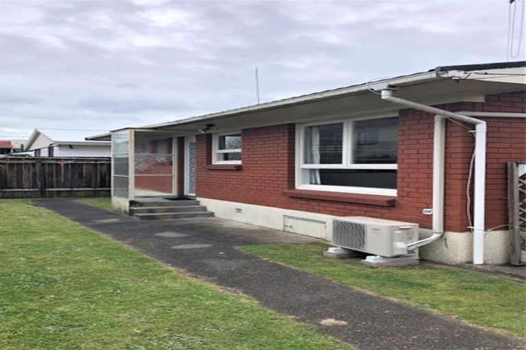 Photo of property in 3/22 Charlemont Street, Whitiora, Hamilton, 3200