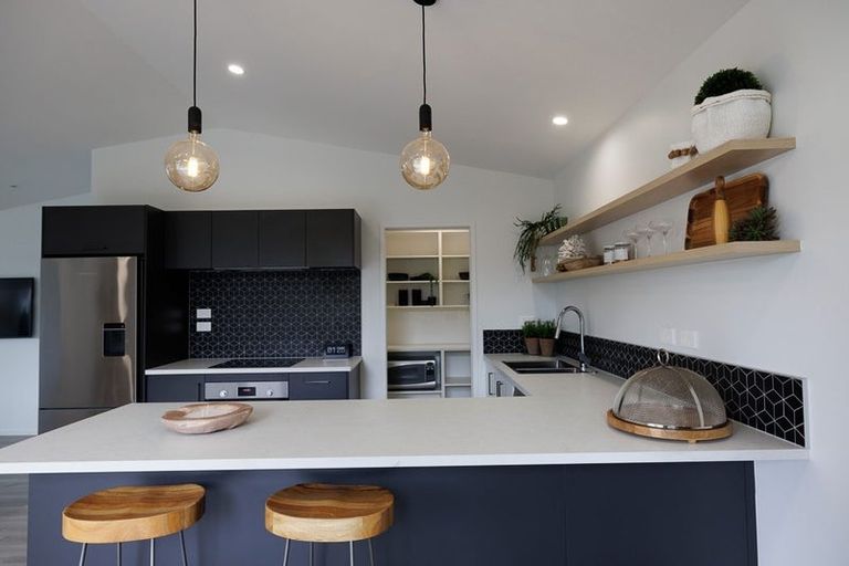 Photo of property in 69 Tara Crescent, Woodend, 7610