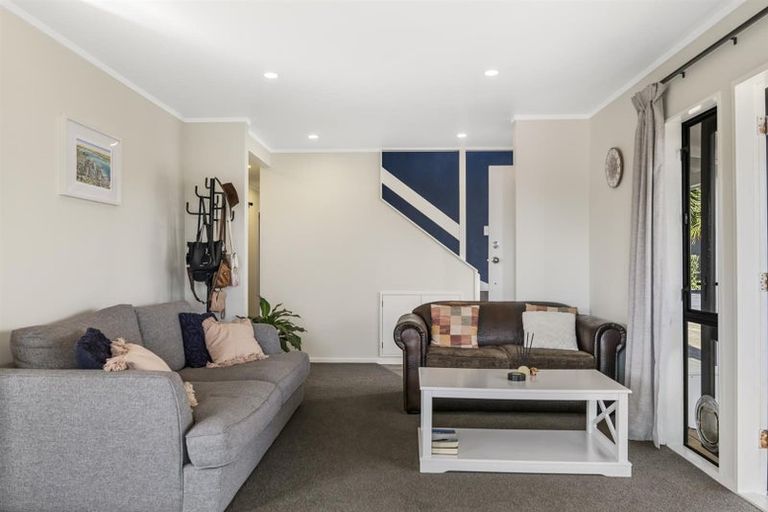 Photo of property in 4 Bishoprick Crescent, Te Puke, 3119